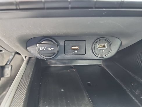 Used 2023 Hyundai Elantra SEL w/ Convenience Package FWD image 28