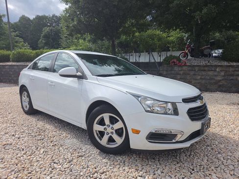 Used 2016 Chevrolet Cruze LT FWD image 26