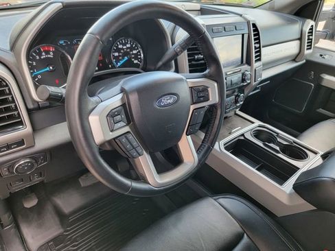 Used 2021 Ford F250 Lariat w/ Lariat Ultimate Package image 13