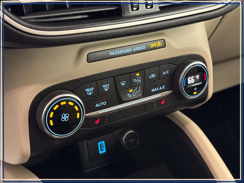 Used 2020 Ford Escape SE AWD/4WD image 25