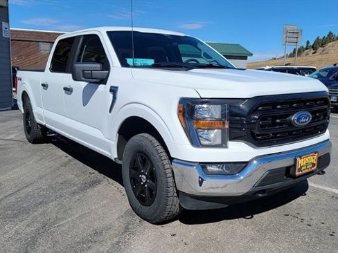 Used 2023 Ford F150 XLT w/ Trailer Tow Package image 4