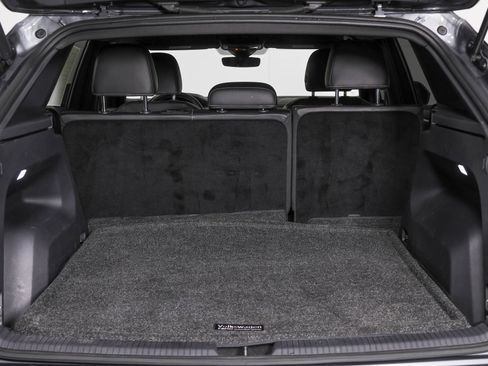 Used 2024 Volkswagen Atlas Cross Sport SE FWD image 38
