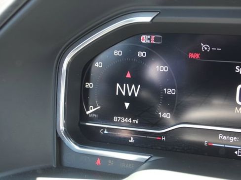 Used 2024 GMC Sierra 1500 AT4 w/ Technology Package AWD/4WD image 26