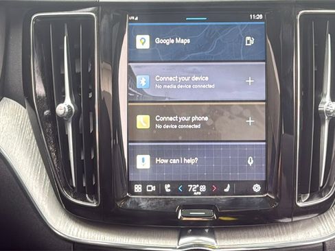 Certified 2025 Volvo XC60 B5 Plus image 12