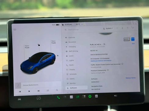 Used 2018 Tesla Model 3 Long Range RWD image 14