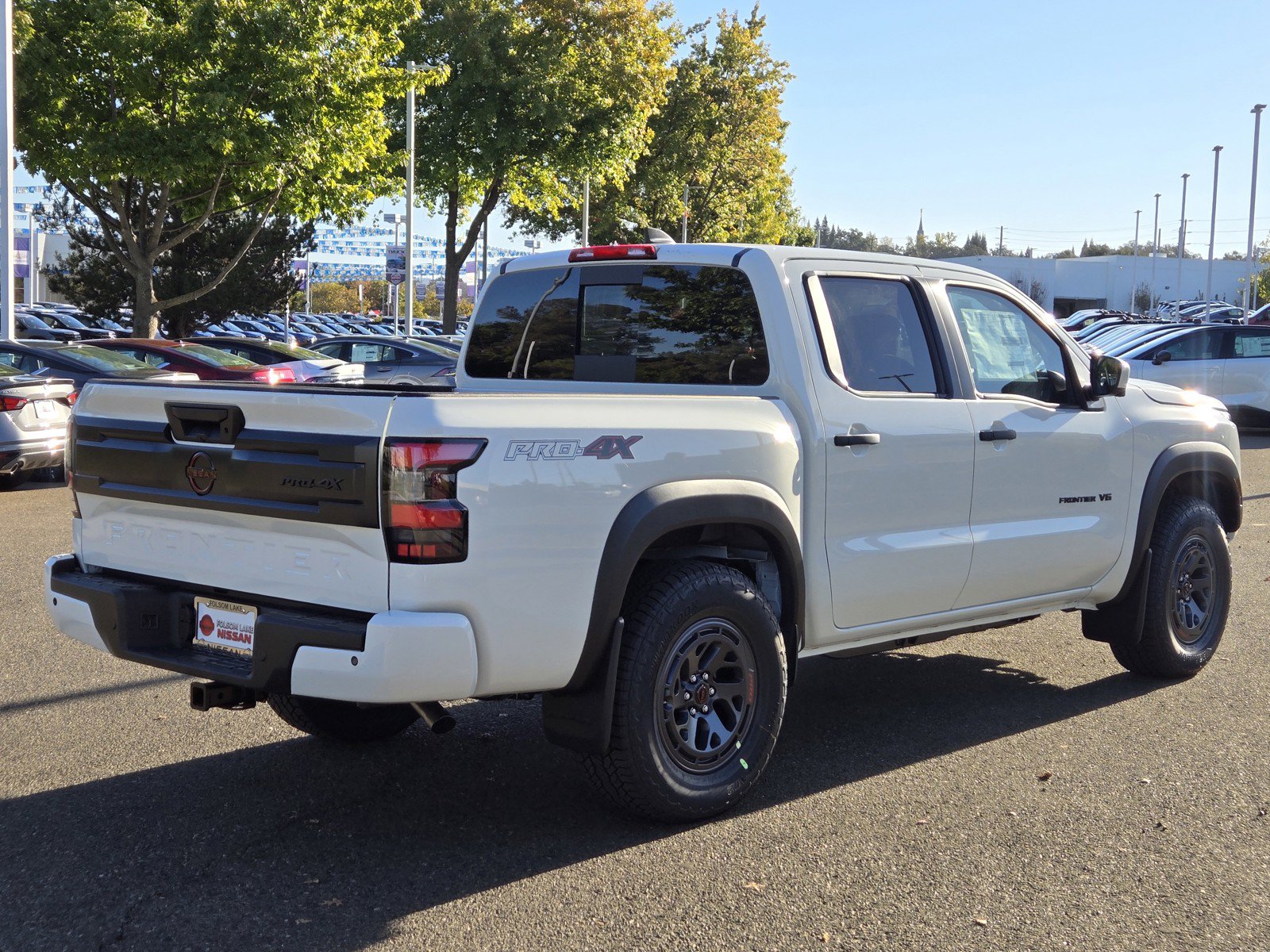 New 2027 Nissan Frontier PRO-4X w/ Pro Convenience Package AWD/4WD image 8