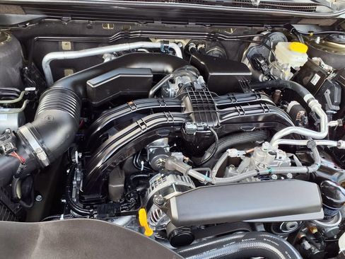 Used 2025 Subaru Outback Premium w/ Popular Package #1A image 16