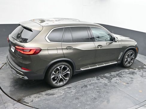 Used 2023 BMW X5 xDrive40i w/ Premium Package image 39