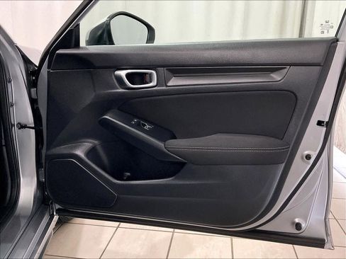 Used 2023 Honda Civic LX image 12