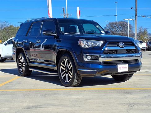 Used 2022 Toyota 4Runner Limited image 3