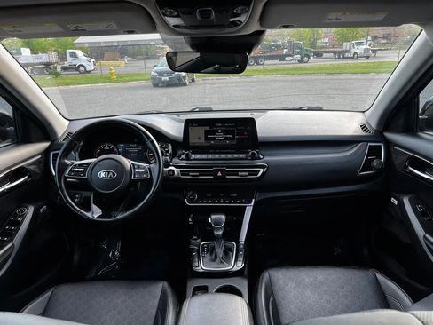Used 2021 Kia Seltos SX image 14
