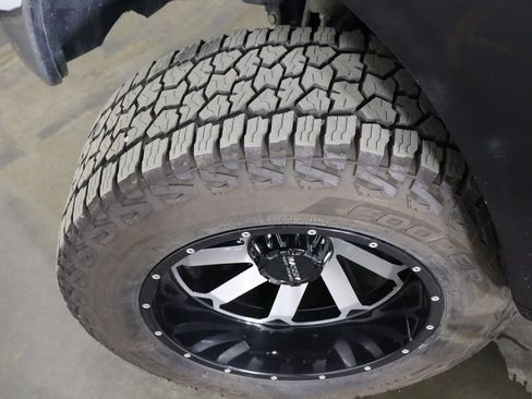 Used 2019 RAM 1500 Big Horn AWD/4WD image 40