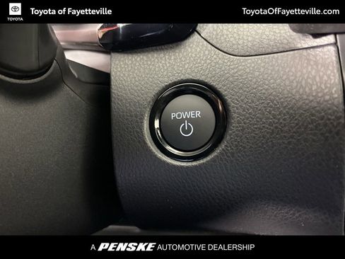 Used 2026 Toyota Camry SE image 33