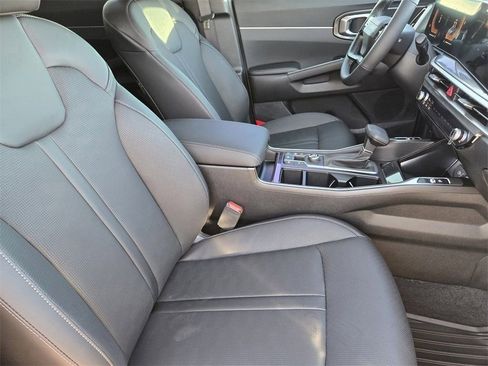 New 2026 Kia Sorento S w/ S Panoramic Sunroof Package FWD image 11