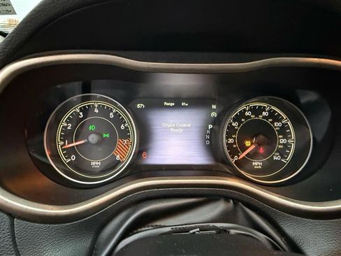 Used 2014 Jeep Cherokee Limited image 38