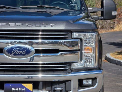 Used 2019 Ford F250 Lariat w/ Chrome Package AWD/4WD image 3