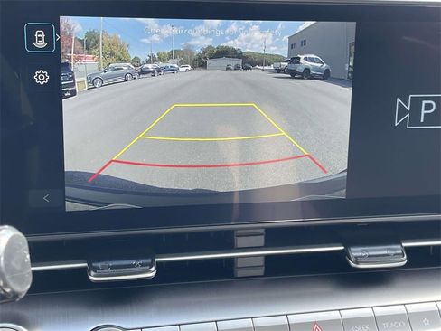 New 2026 Hyundai Kona SE image 16