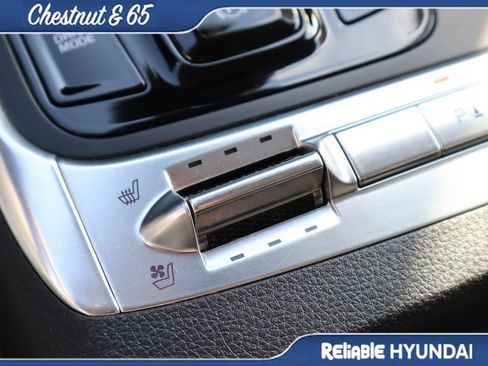 Used 2025 Kia Carnival SX FWD image 37