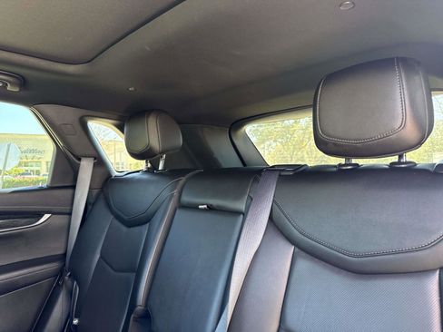 Used 2021 Cadillac XT5 Premium Luxury image 15