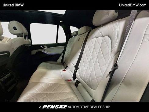 Used 2024 BMW X5 sDrive40i w/ Premium Package RWD image 20