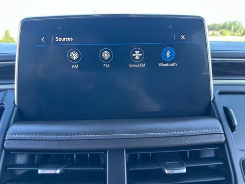 Used 2021 Chevrolet Tahoe LT w/ LT Signature Package AWD/4WD image 17