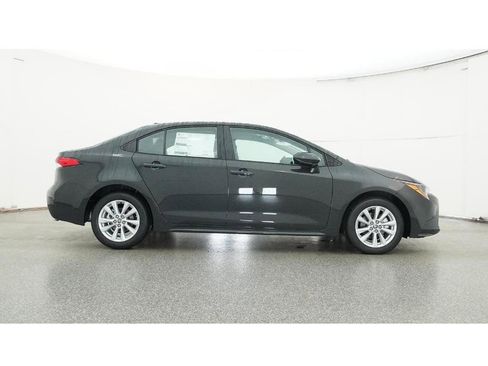 New 2026 Toyota Corolla LE image 27