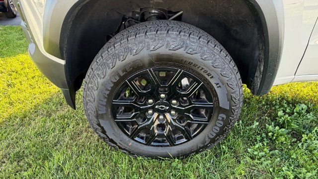 New 2026 Chevrolet Colorado Trail Boss AWD/4WD image 10