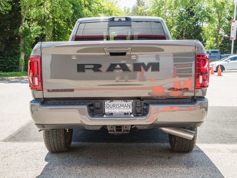 New 2026 RAM 2500 Laramie AWD/4WD image 6