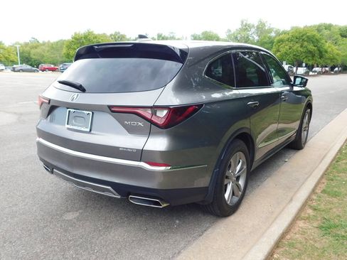 Used 2025 Acura MDX SH-AWD image 4