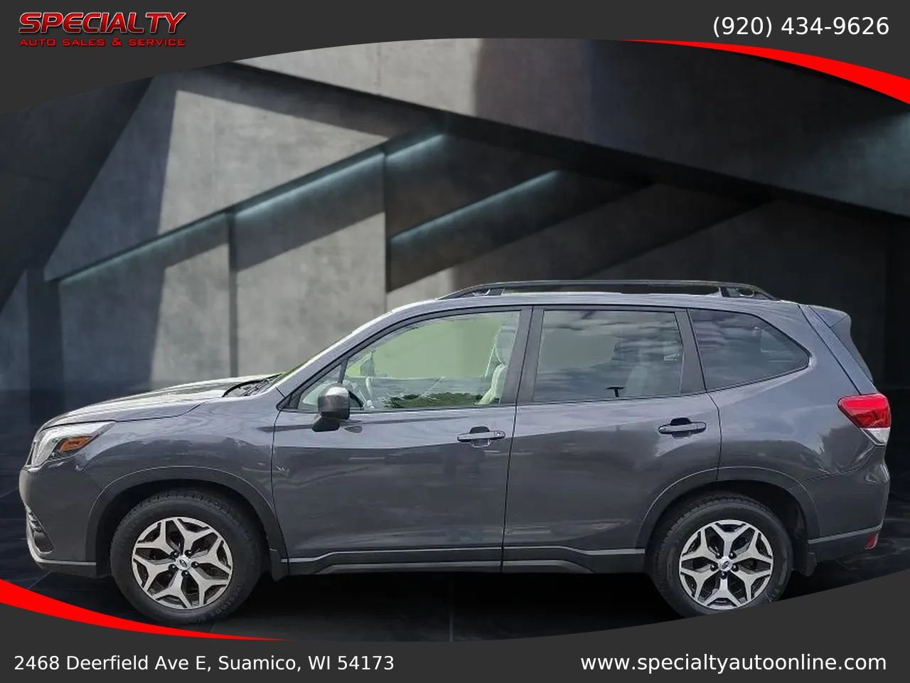 Used 2022 Subaru Forester Premium AWD/4WD image 2