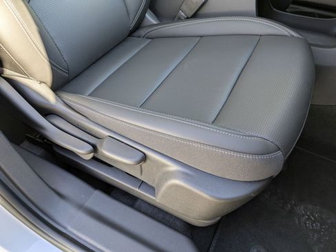 Used 2025 Buick Envision Preferred image 27