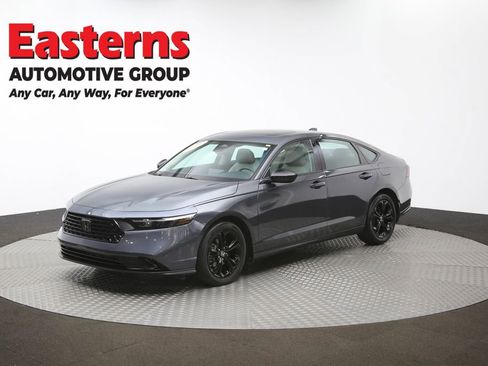 Used 2025 Honda Accord SE image 56