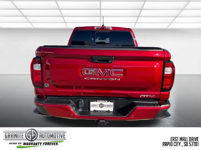 Used 2025 GMC Canyon AT4 AWD/4WD image 5