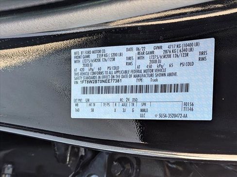 Used 2022 Ford F250 Lariat w/ Black Appearance Package image 22