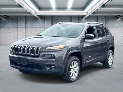 Used 2017 Jeep Cherokee Latitude w/ Comfort & Sound Group
