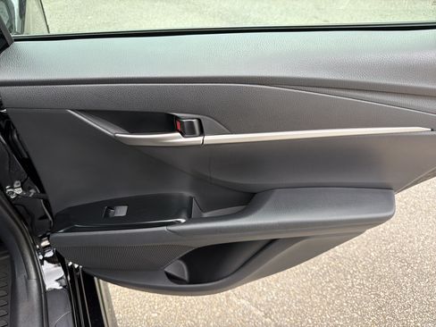 Certified 2025 Toyota Camry SE FWD image 27