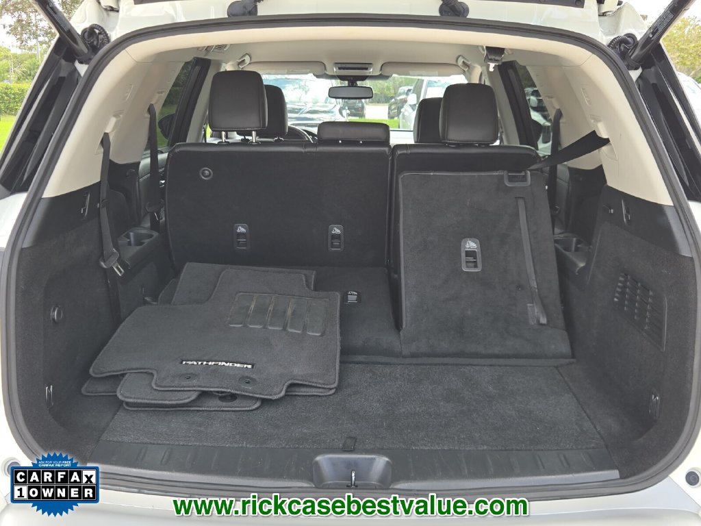 Used 2022 Nissan Pathfinder SL FWD image 14