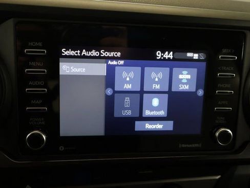 Certified 2020 Toyota Tacoma SR image 24