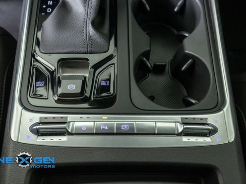Used 2026 Kia Carnival SX Prestige FWD image 22