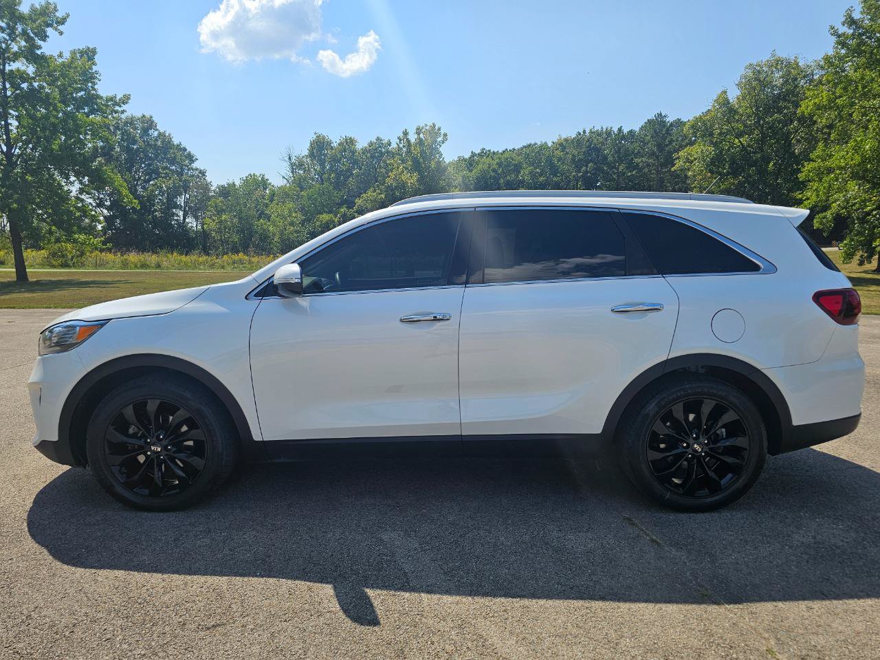 Used 2020 Kia Sorento EX FWD image 9