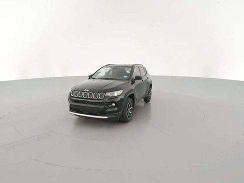 New 2026 Jeep Compass Limited image 3