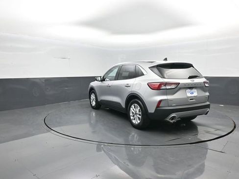 Certified 2020 Ford Escape SE image 5