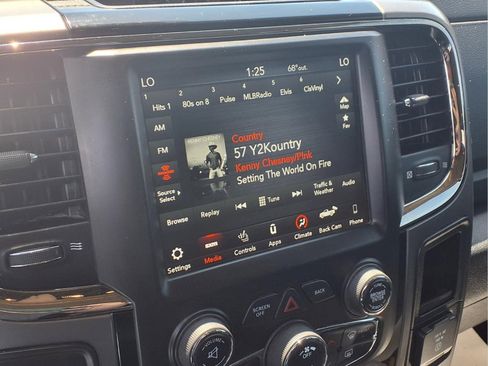 Used 2018 RAM 3500 Laramie w/ Sport Appearance Group AWD/4WD image 4
