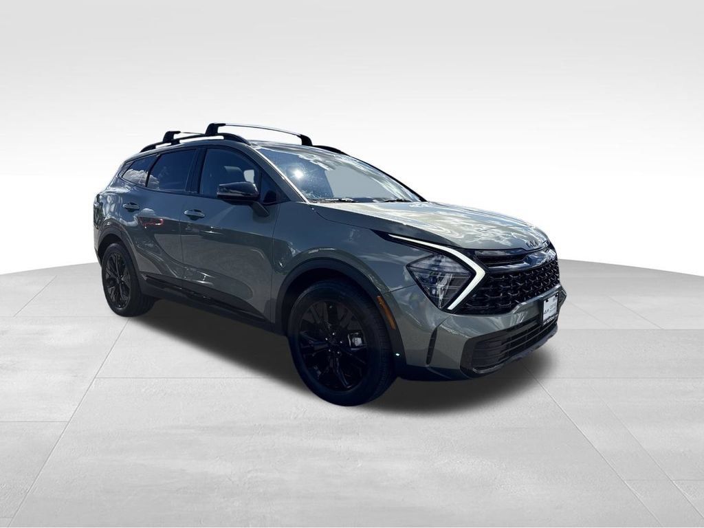 Certified 2025 Kia Sportage X-Line w/ Premium Package AWD/4WD image 4