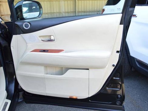 Used 2011 Lexus RX 350 AWD w/ Premium Pkg image 36
