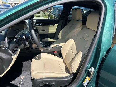 Used 2025 Cadillac CT5 Premium Luxury image 14