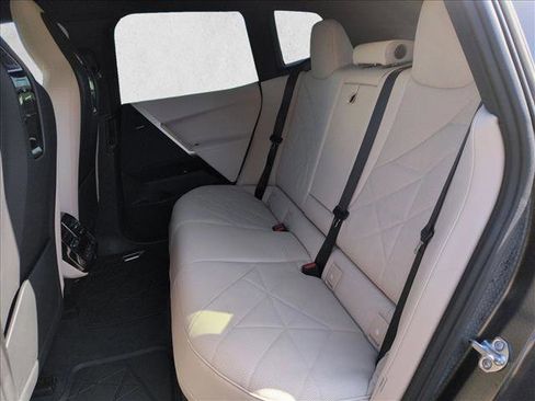 Used 2026 BMW iX xDrive60 image 20