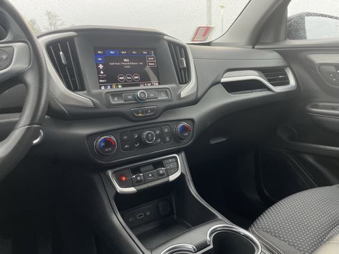Used 2023 GMC Terrain SLE w/ Driver Convenience Package AWD/4WD image 22