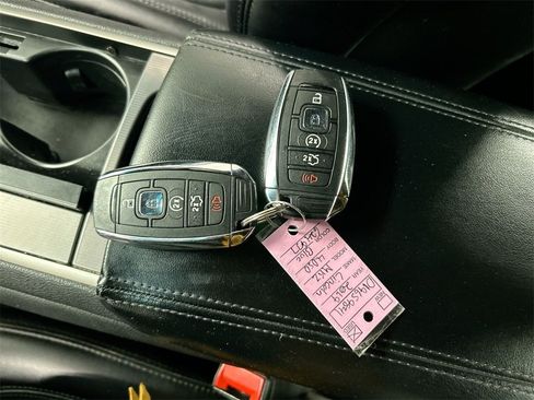 Used 2019 Lincoln MKZ Reserve image 12