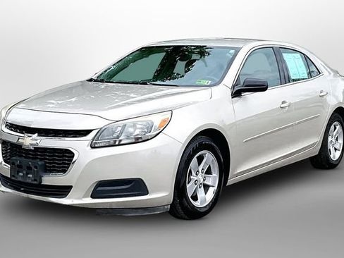 Used 2016 Chevrolet Malibu LS w/ Protection Package FWD image 3
